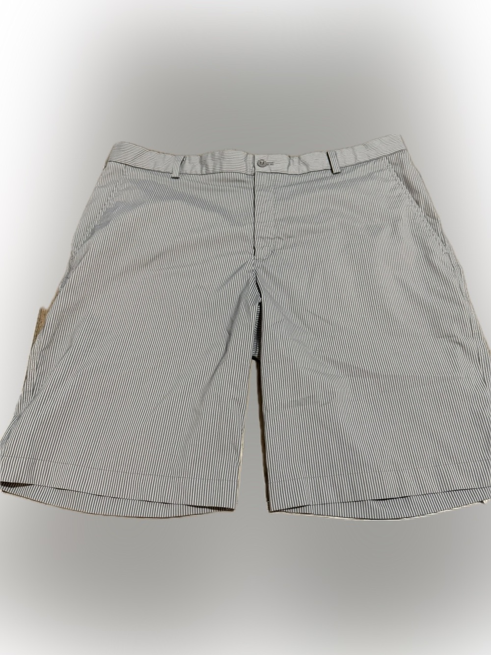 Nike Golf Pinstriped Waistband Shorts in Gray and White
